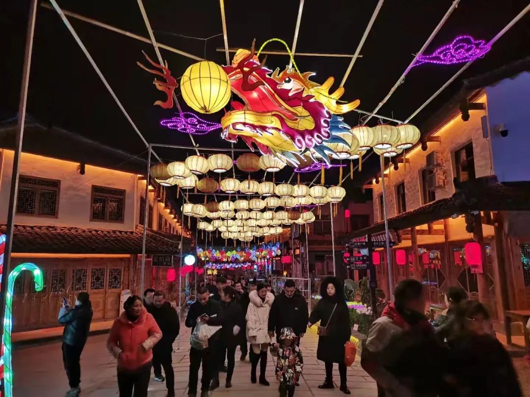 人气爆棚的昭化西市迎春灯展送来新春福利优惠
