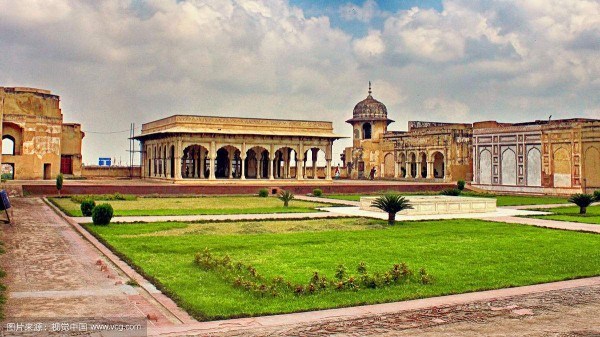 视频:巴基斯坦铁哥们说了,尽全力开通成都直飞