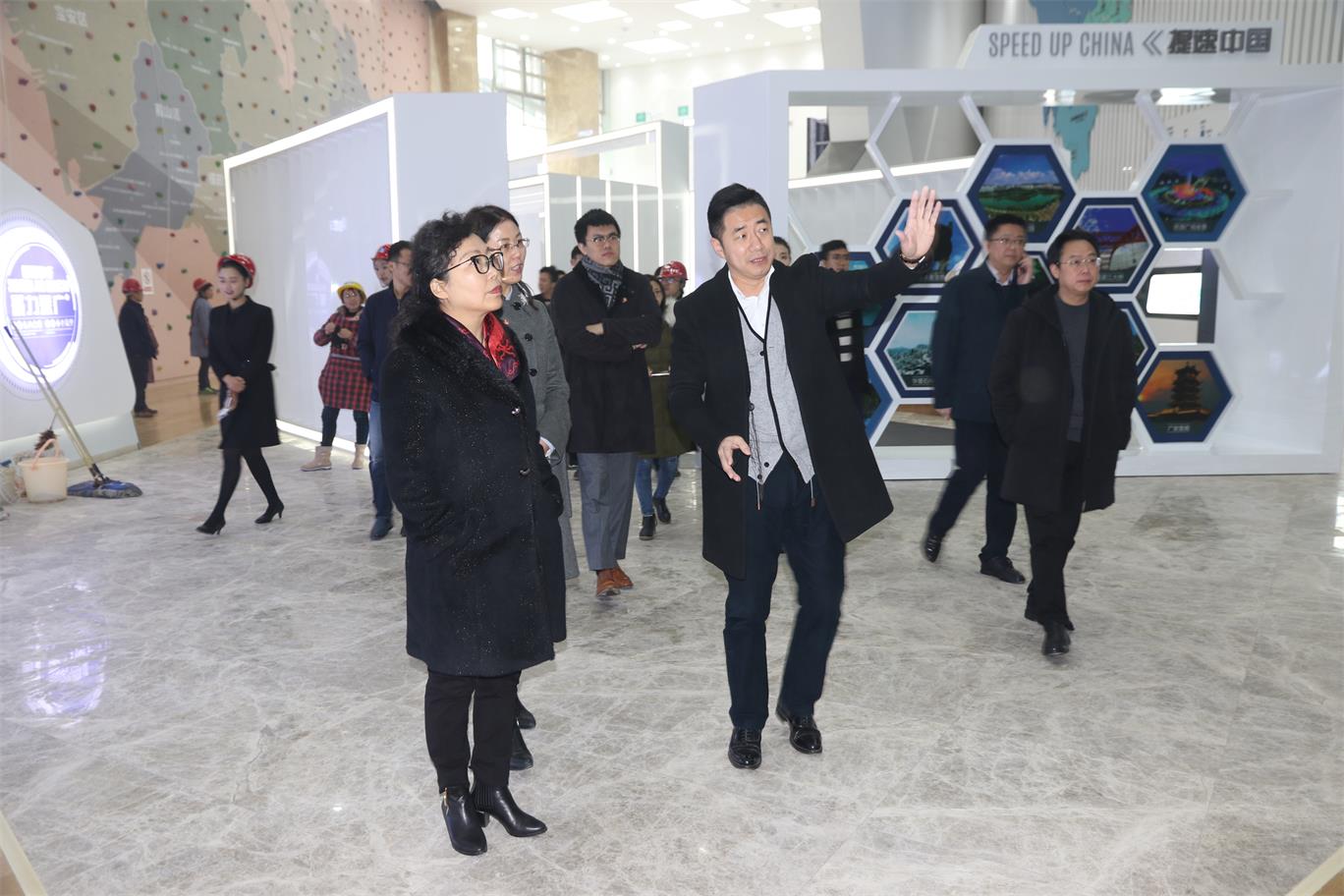 4个广安人眼中的2018年:点亮、收获、温暖、