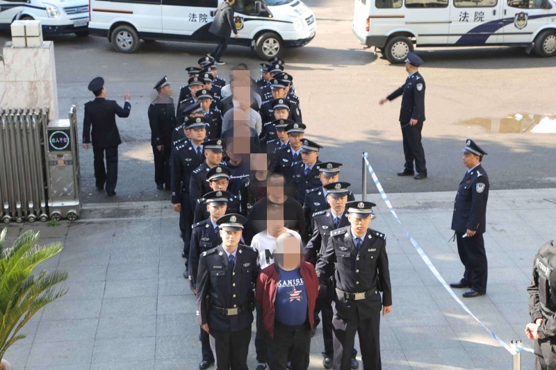 南充20名被告公开受审!预计庭审持续两周