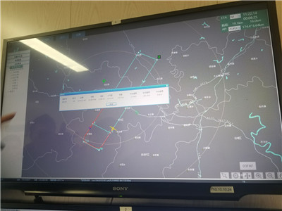 全球首款!三个发动机!成都创造!这架超强