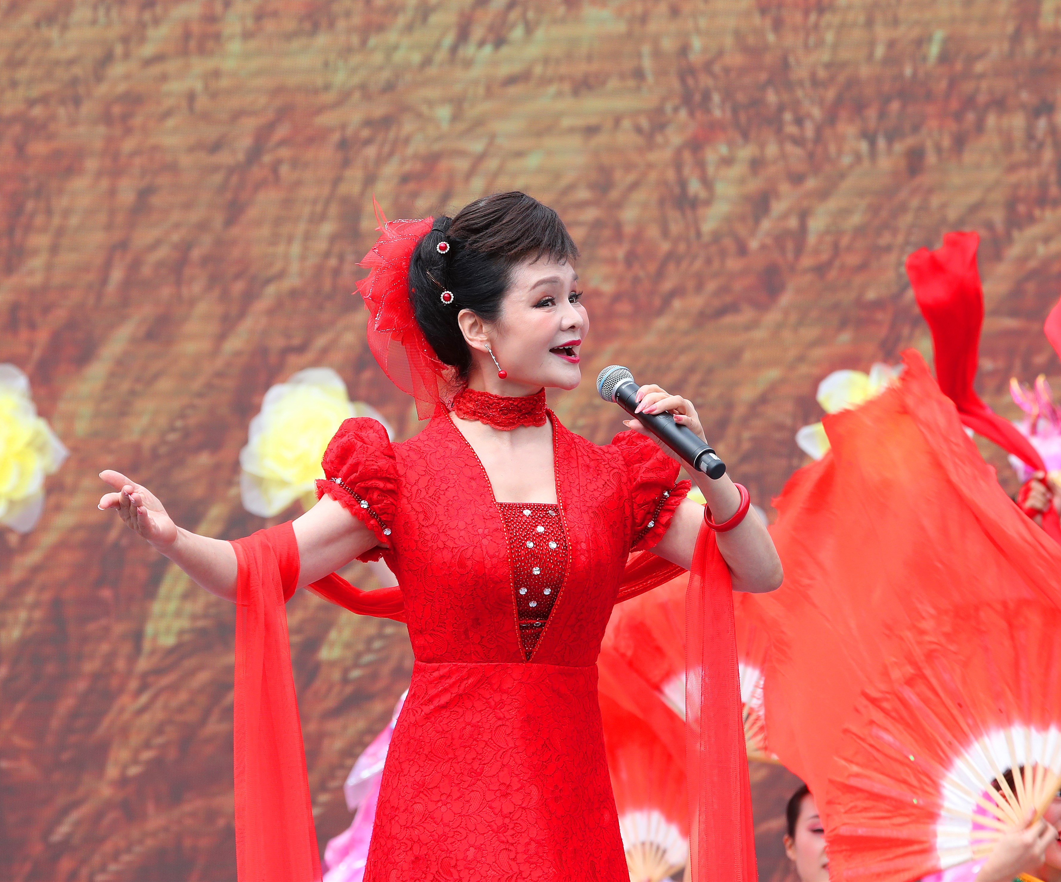 张华敏 cbgc.scol.com.cn