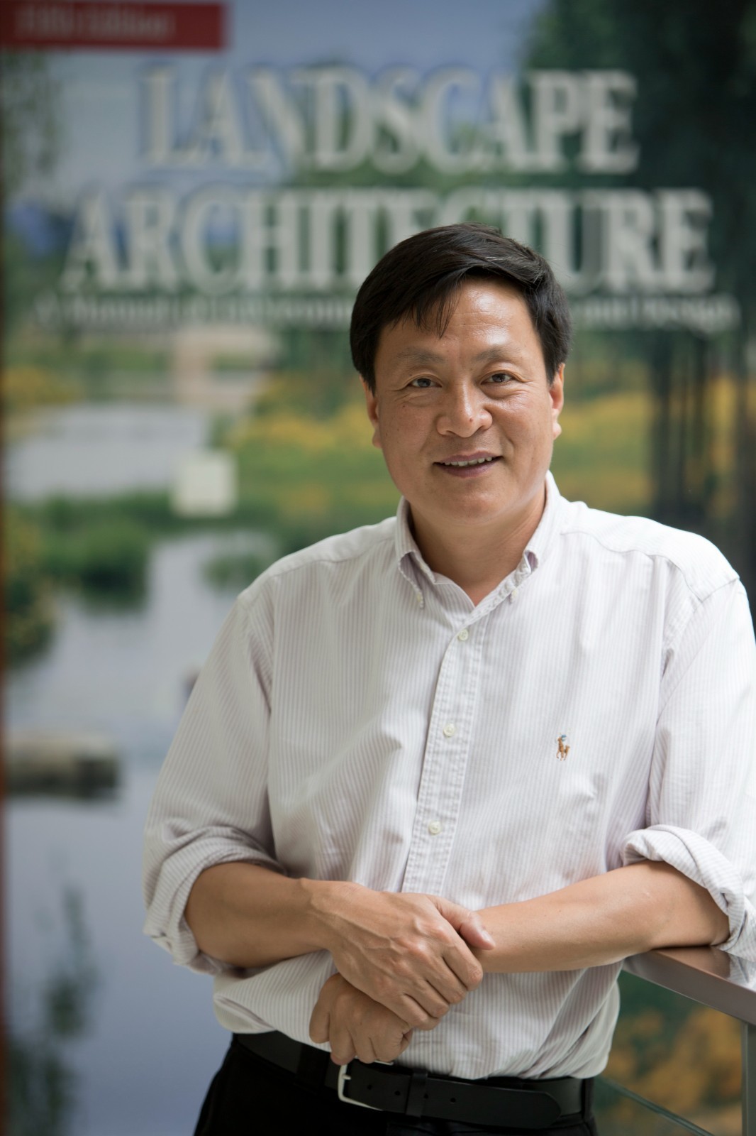 川观智库对话北大教授俞孔坚:排水管道不能根本解决城市内涝 海绵城市