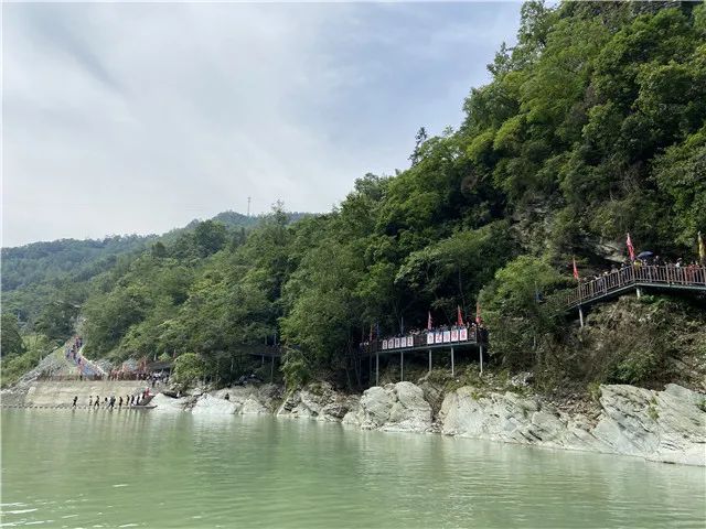 玩水了北川这个风情谷开业了快来开启水上之旅吧