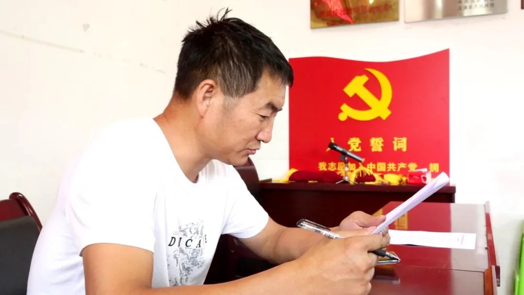 九襄镇桃源村贯彻学习市委全会精神抓好当前重点工作