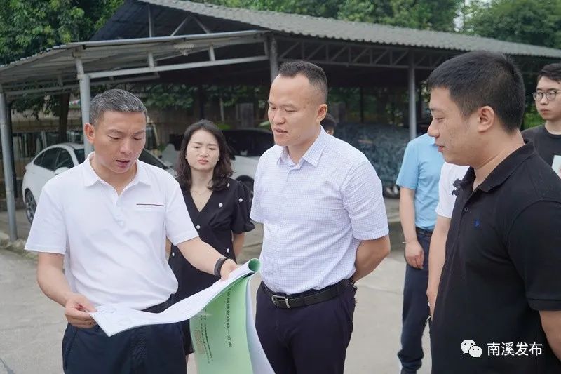 会前,陈元华一行还先后到仙源街道社区卫生服务中心项目点,宜宾市