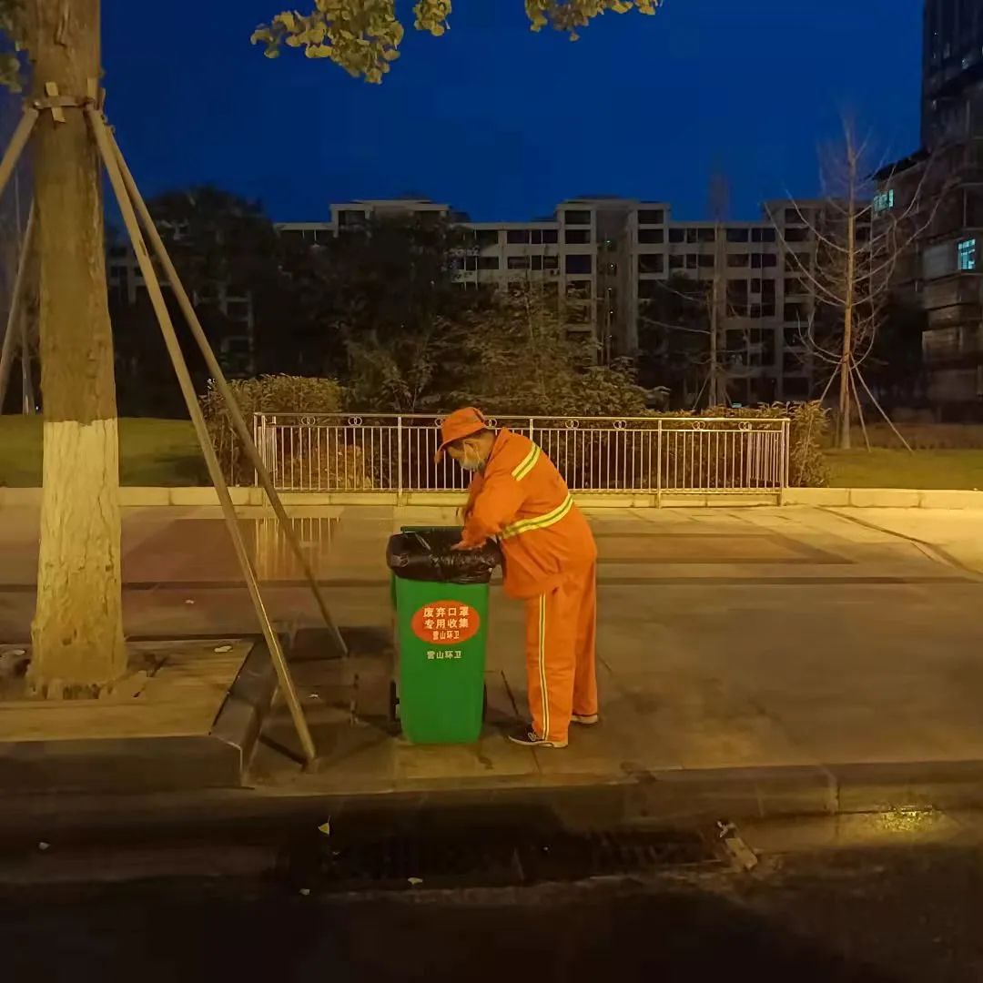 最美橙色昼与夜的坚守直击营山环卫工人的一天