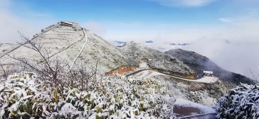 八台山今日雪景实拍宛如人间仙境