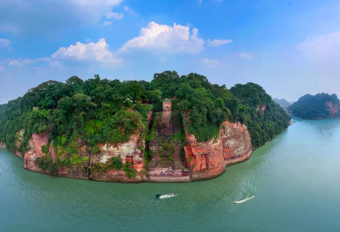 旅博动态 | 一文带你探寻大渡河风景道乐山段的秀美!