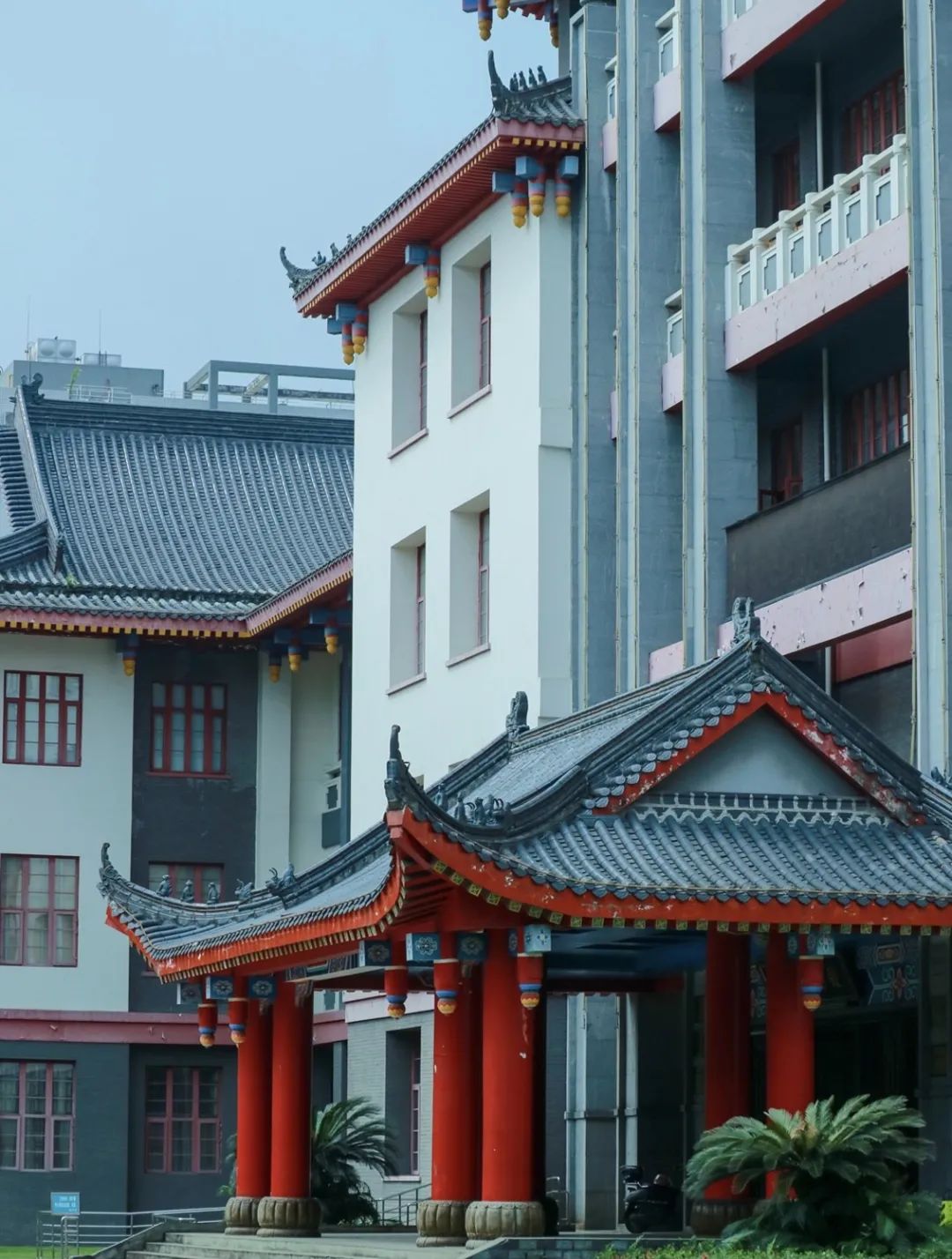 西南民族大学生日快乐