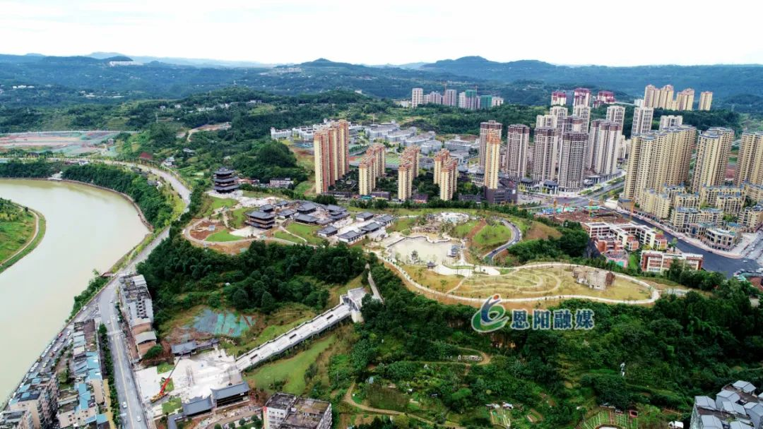 关注建设进度达98恩阳登科山公园即将建成开园