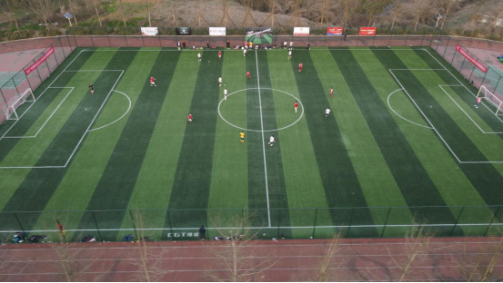 蓬安县2022年芳心杯春季8人制足球联赛昨日开幕