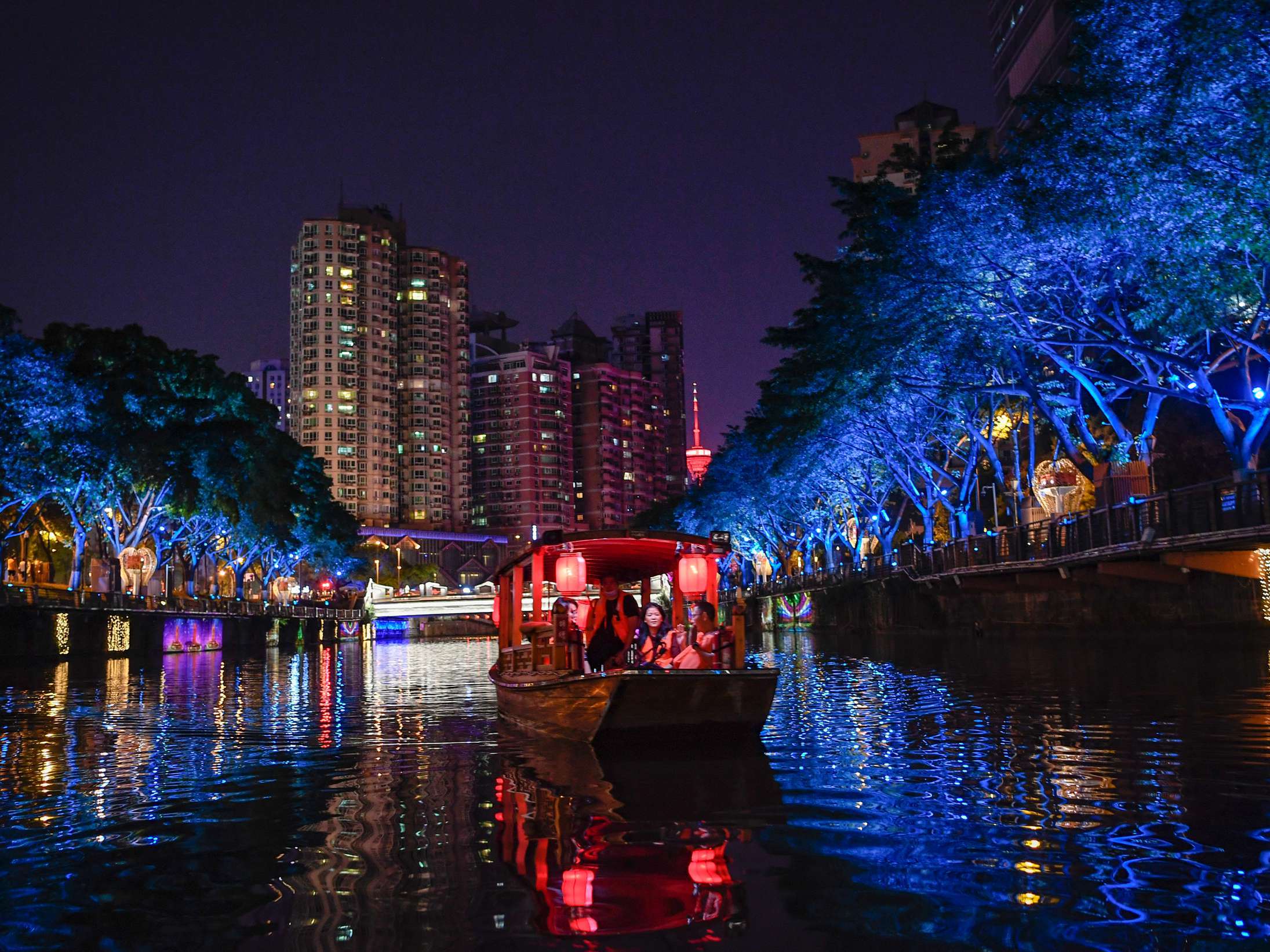 约起来!"夜游锦江"再次起航啦