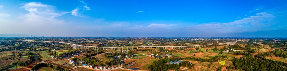 蔣銅渡槽全景(資陽市毗河辦供圖)在6年多的時間裡中,一期工程建設克服