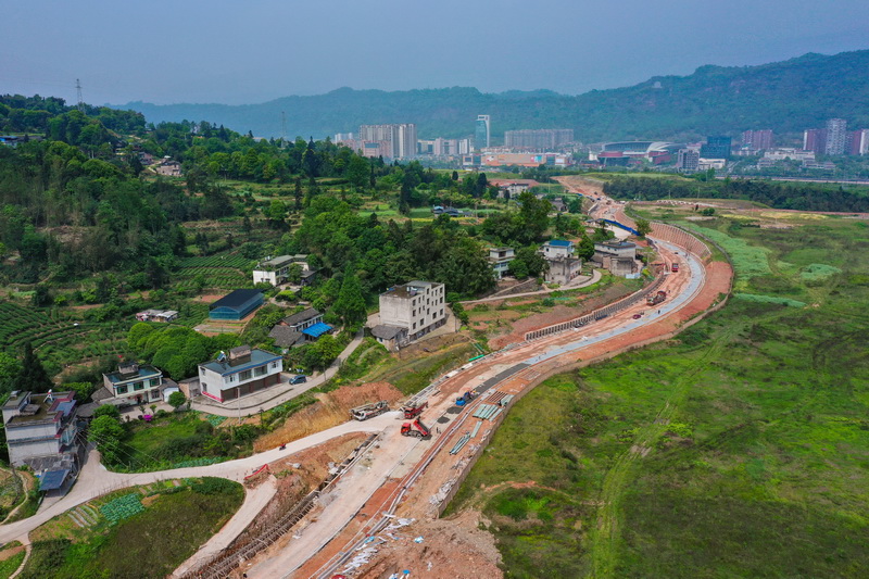 把耽误的工期抢回来雅安南外环项目建设火力全开