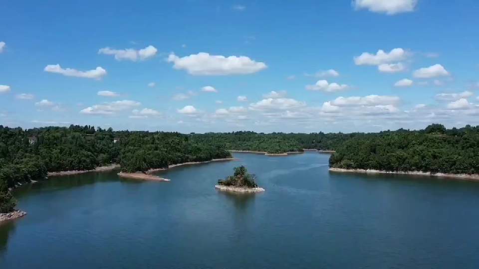水阔鱼肥风景独家安岳磨滩河水库值得你去游一游