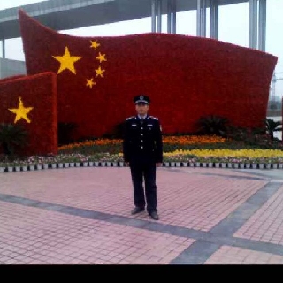 执法大队支部李泞