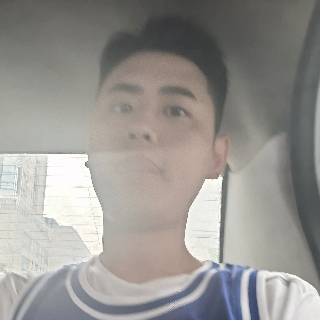 科比·梁莱恩毅