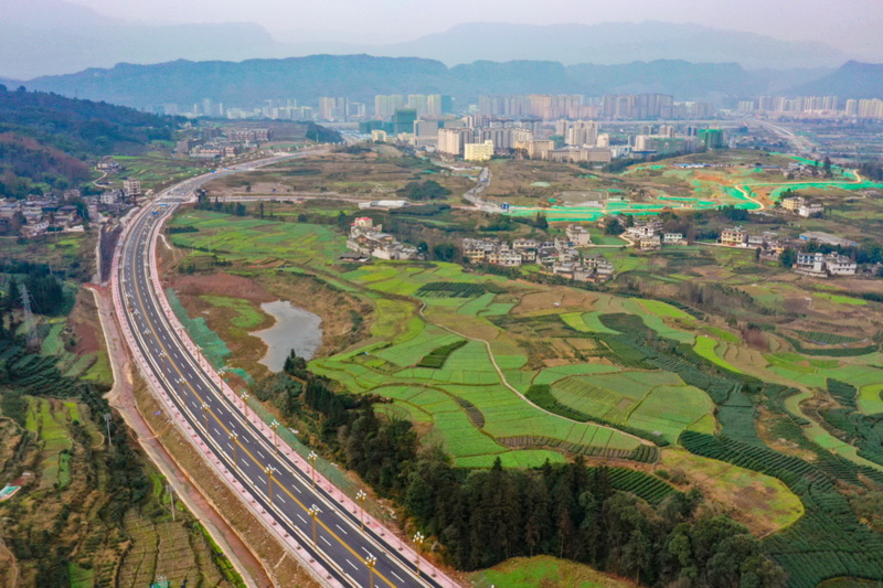 宽敞又美观雅安南外环东段开通在即