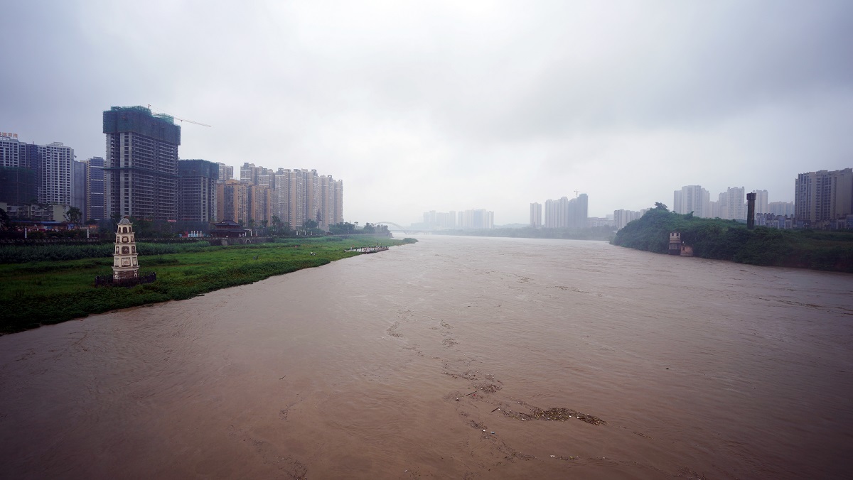 视频直击沱江洪峰过境资阳