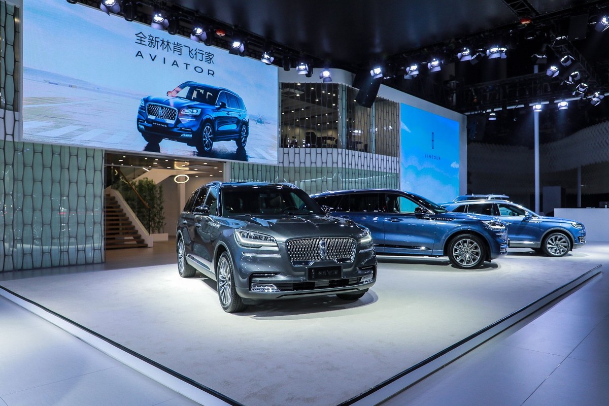 全新林肯飞行家成都车展演绎"静谧之旅" - 川观新闻