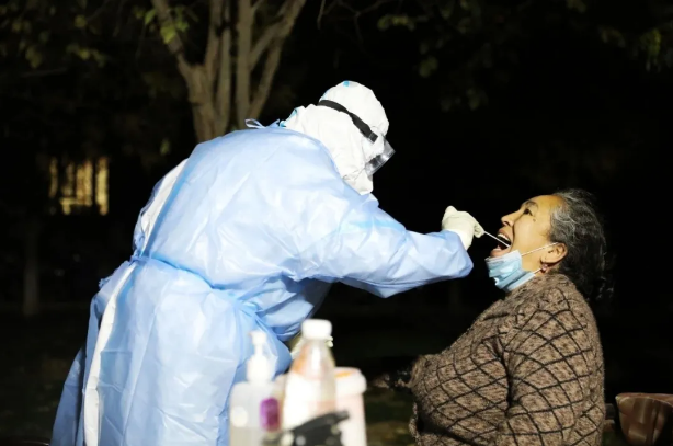 ai播报10月26日川观早点来了新疆喀什地区疏附县4乡镇升为疫情高风险