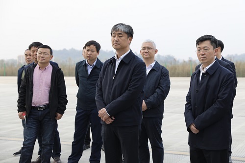 中组部团中央第20批赴川博士服务团莅临贡井区调研