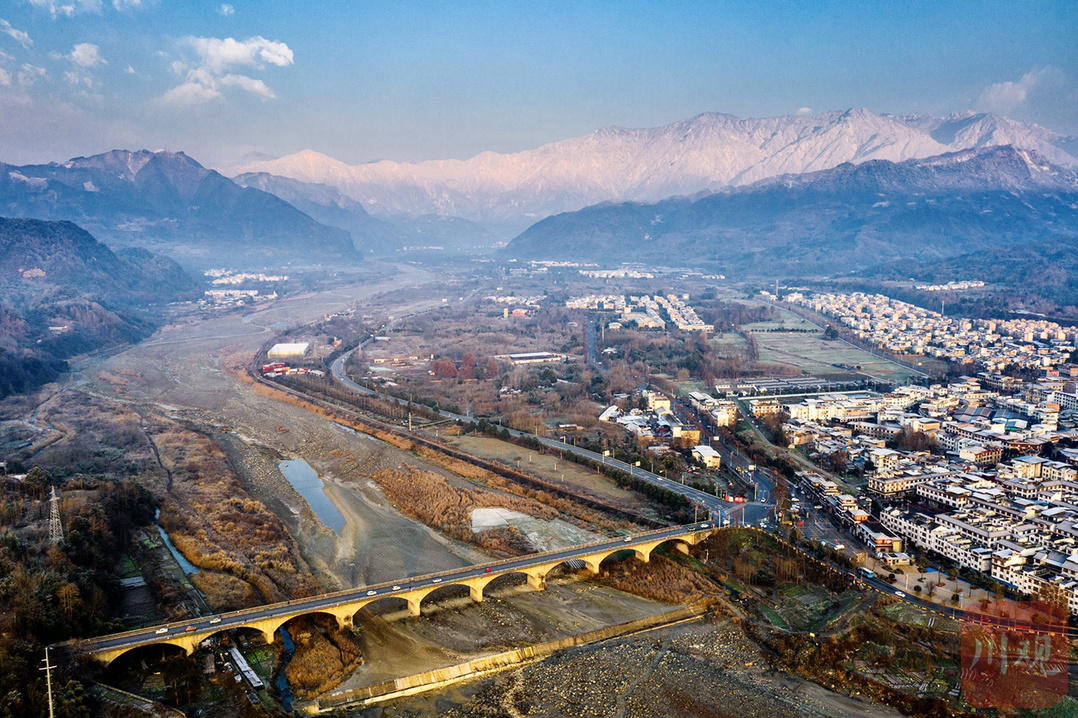 彭州龙门山风景区图片