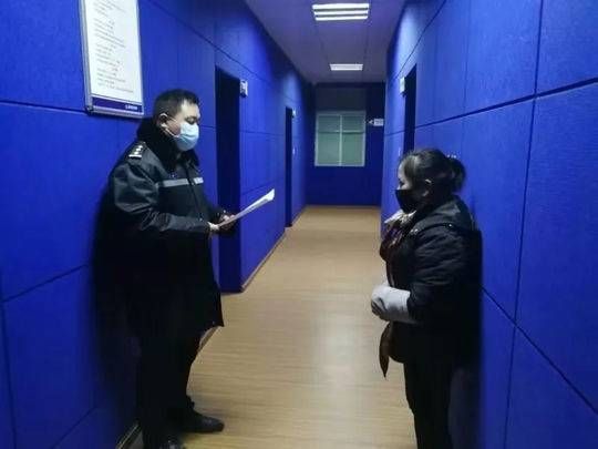 通江 防疫期间两商户违规营业被公安机关训诫 川观新闻