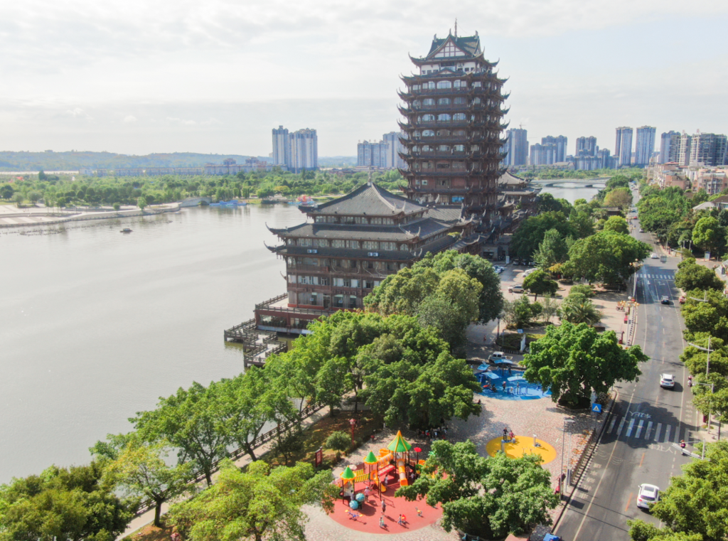眉山市有多少人口_春节期间,四川8个城市景点门票优惠汇总,绵阳这些地方半价(2)