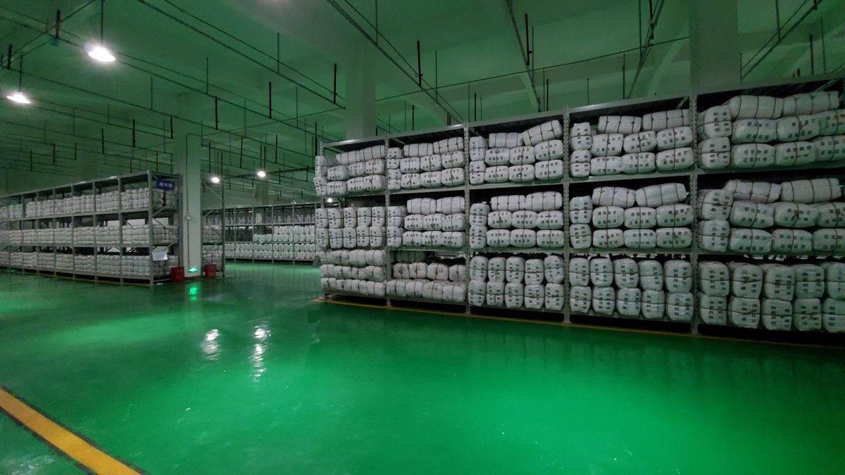 独家夜探内江市军粮供应和救灾物资储备中心物资充足品类丰富