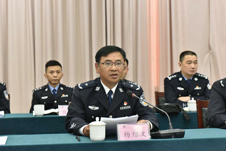 内江市公安局与荣昌区公安局签订服务成渝地区双城经济