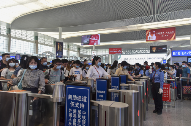 端午小长假，铁路部门将增开多趟列车，含成渝、成贵、西成等高铁线路