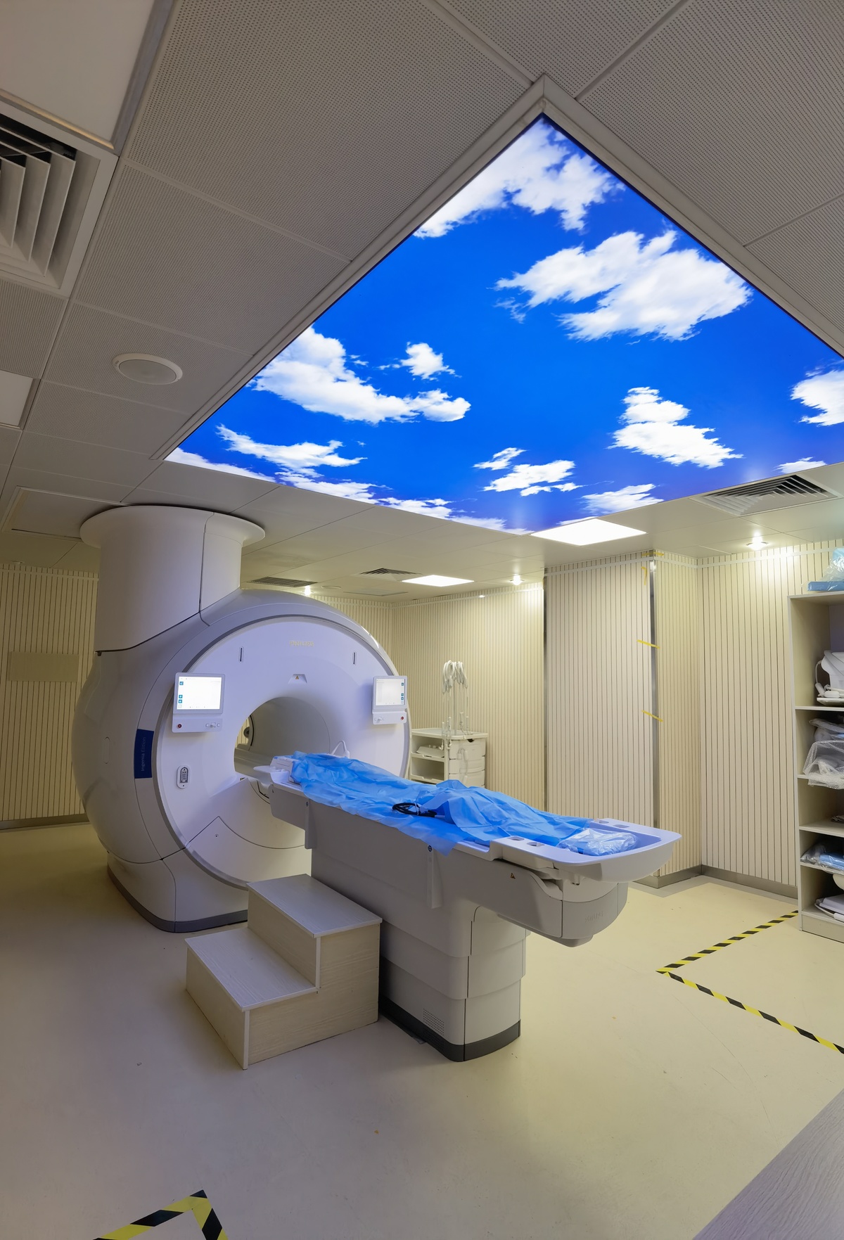 ge钼靶机怎么打印探访丨华西天府医院“最值钱”的放射科有哪些黑科技？_https://www.jmylbn.com_新闻资讯_第5张