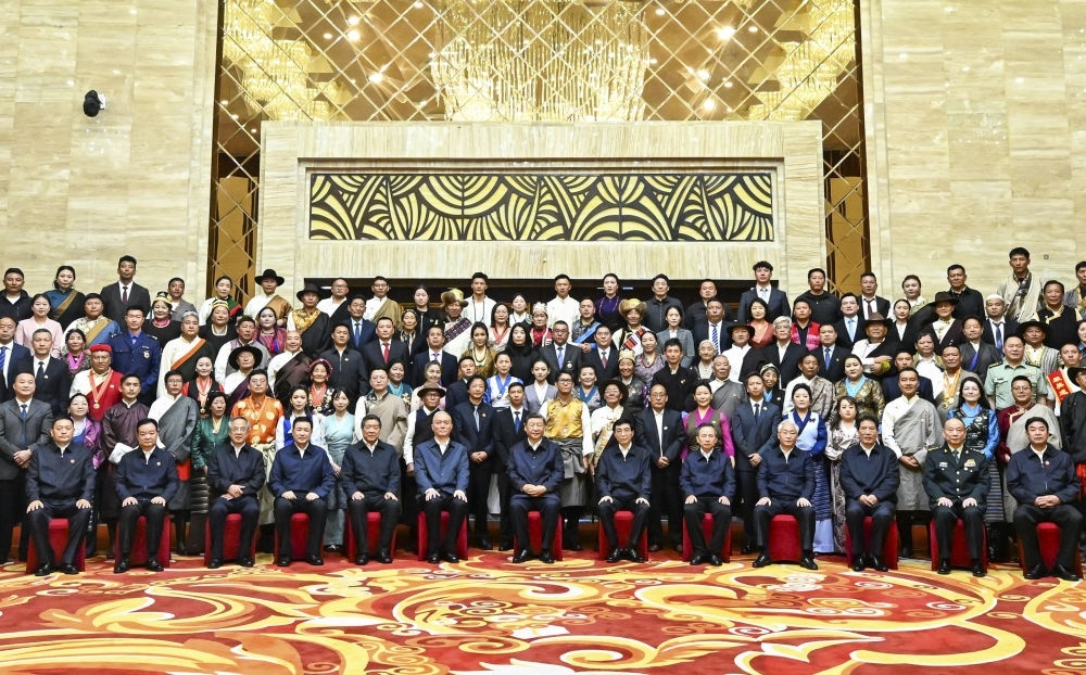 “共建中华民族共同体 书写美丽西藏新篇章”——习近平总书记率中央代表团出席西藏自治区成立六十周年庆祝活动纪实‍‍|川观新闻