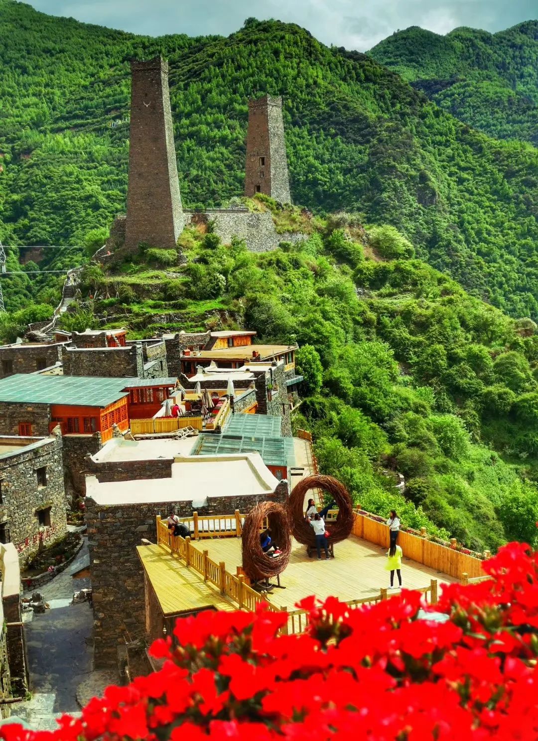 包含马尔康县高端网站建设的词条