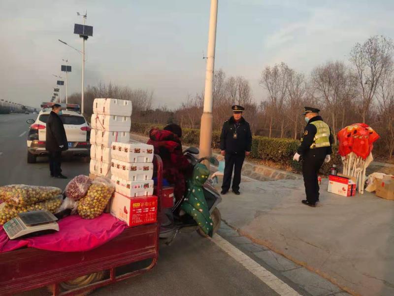 新郑市交通局开展春节城乡环境卫生综合