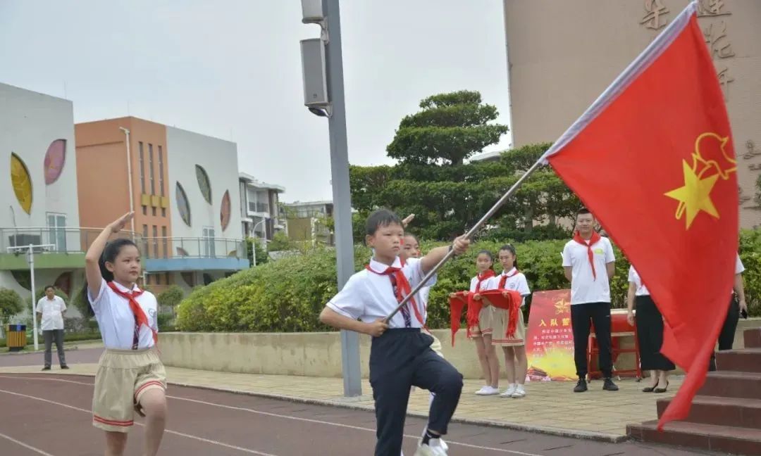 圣莲岛小学顺南街小学燕山小学永兴小学希望小学04快乐游戏 玩转"六一