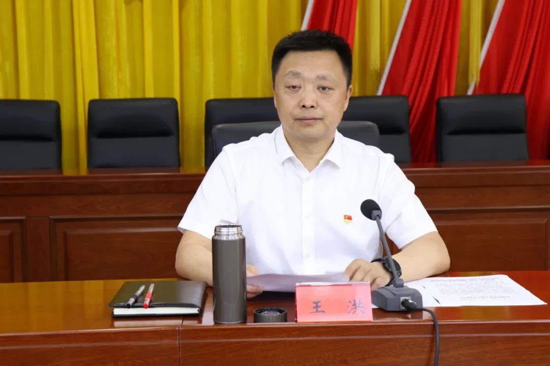 王洪说,晏世莹同志提名为什邡市人民政府市长人选,这是德阳市委充分