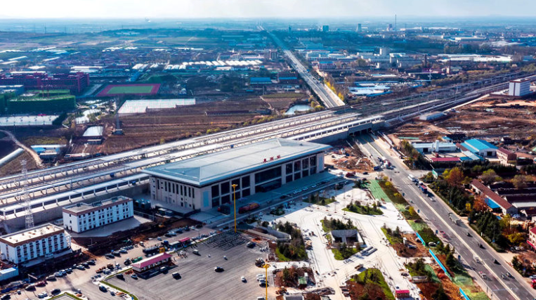 山东潍莱高铁今天正式开通运营