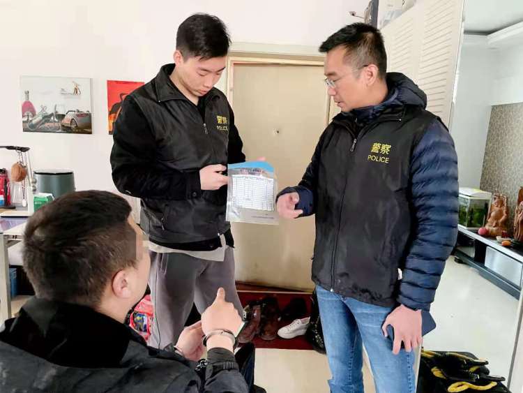 兽药品牌排行_盐水冒充知名兽药!上海警方侦破全国首例制售假冒知名品牌抗菌类兽...