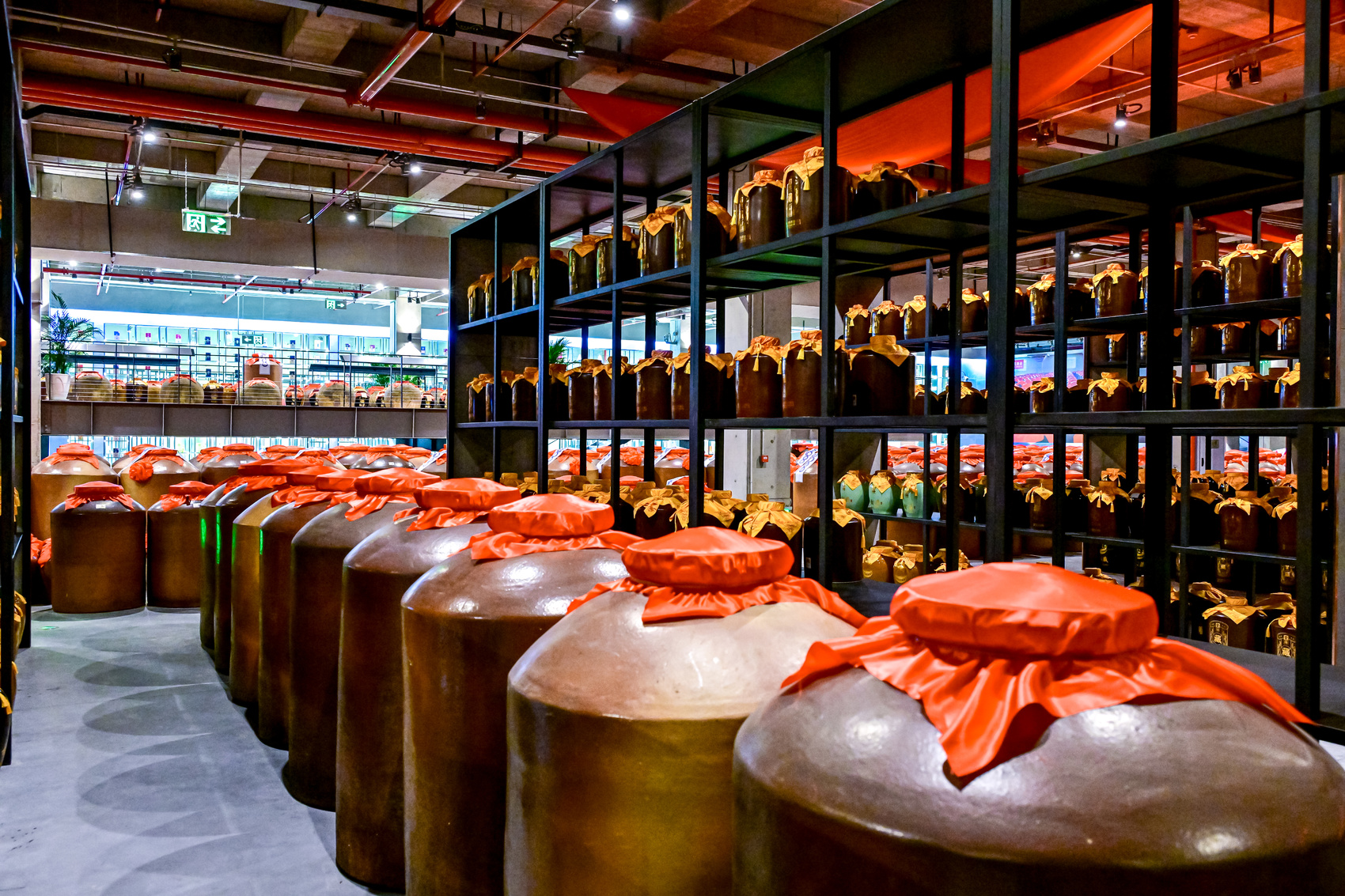 美图丨舍得酒业芳樽酒堡揭幕