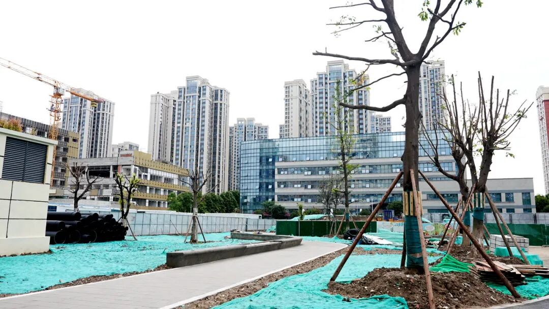 提前2个月！崇州市人民医院第二住院大楼预计下月底完工|川观新闻