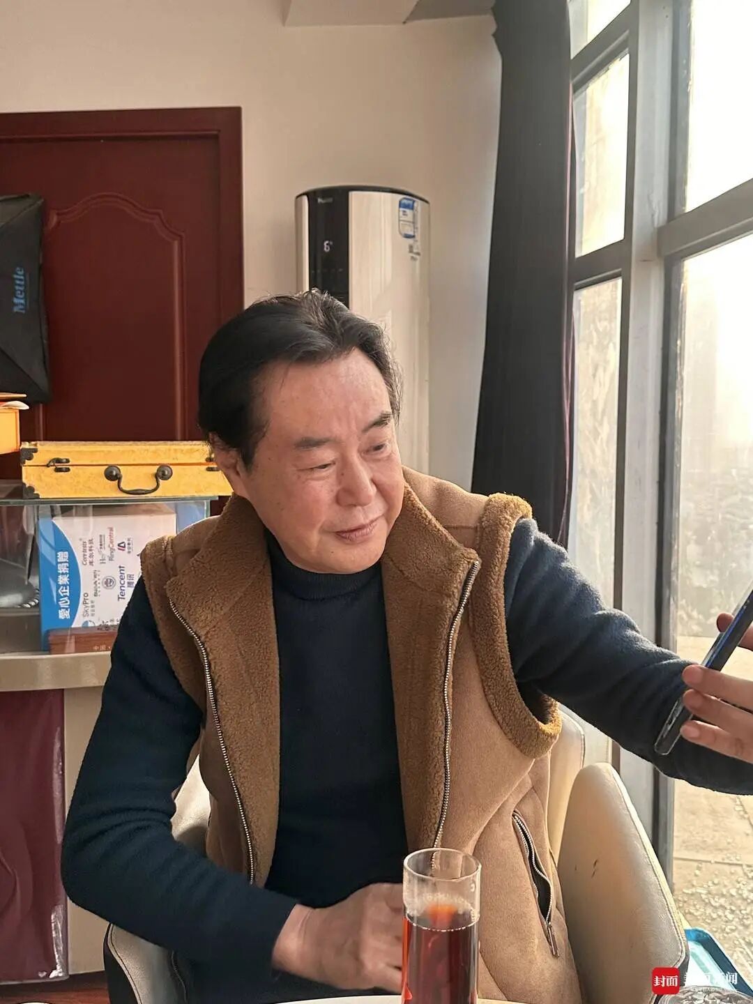 纪录片《重返·狼群》翻红，感动全网！狼王“格林”还活着吗？主人公们近况如何？导演亦风回应_https://www.izongheng.net_快讯_第3张