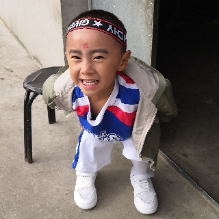 石渠县人社局伍小红