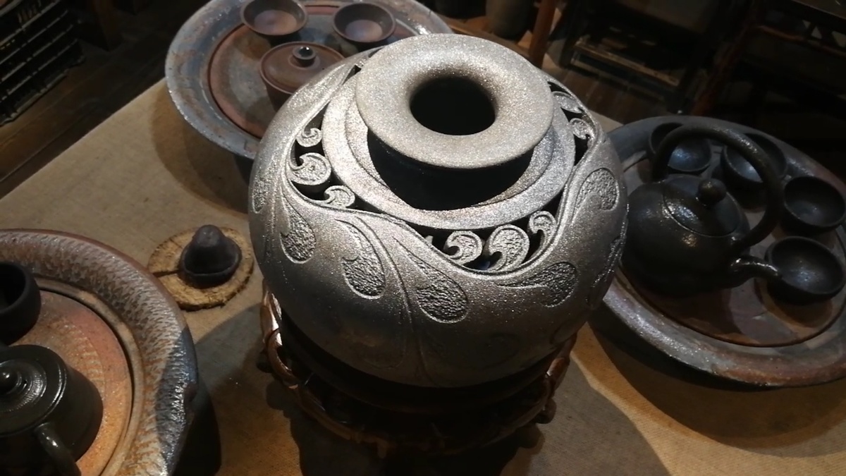 视频荥经黑砂在火与土的千年绝唱里浴火重生