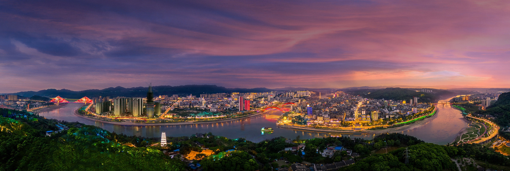 专访宜宾市委书记方存好牢记嘱托感恩奋进在全面建设社会主义现代化