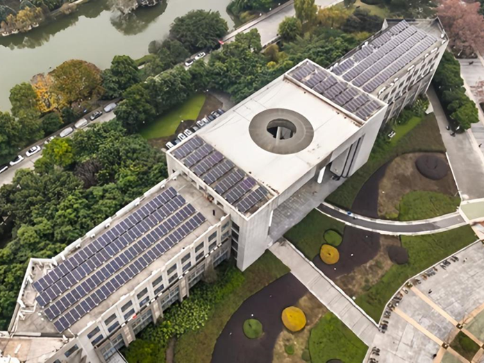 西南石油大学研发新型太阳能电池，光电转换效率突破极限