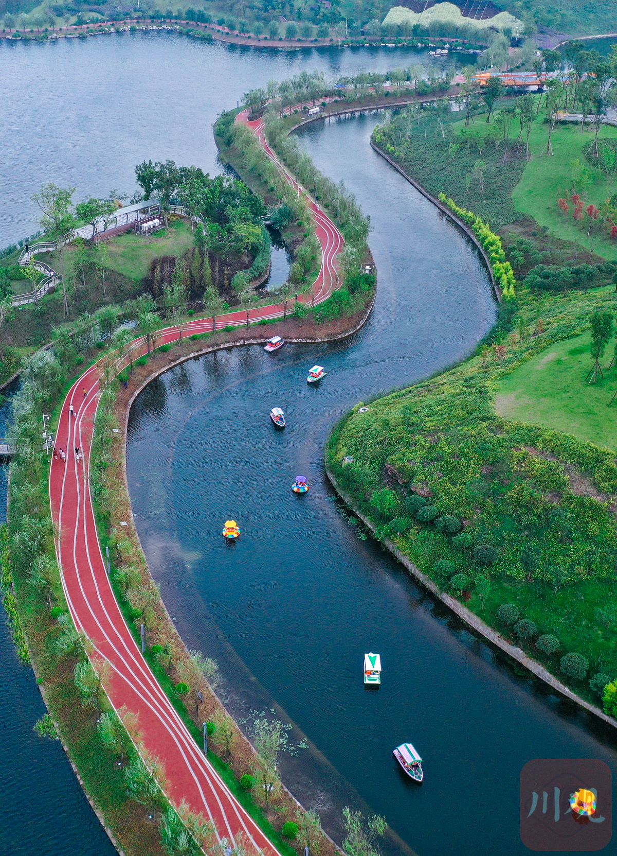 视频|相约渔子溪 国庆节泸州市民湿地公园打卡热 - 川观新闻