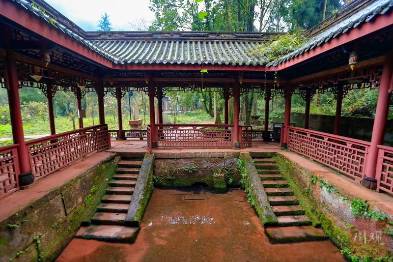 云兜风|雅安白马泉:灵泉白马嘶芳草 - 川观新闻